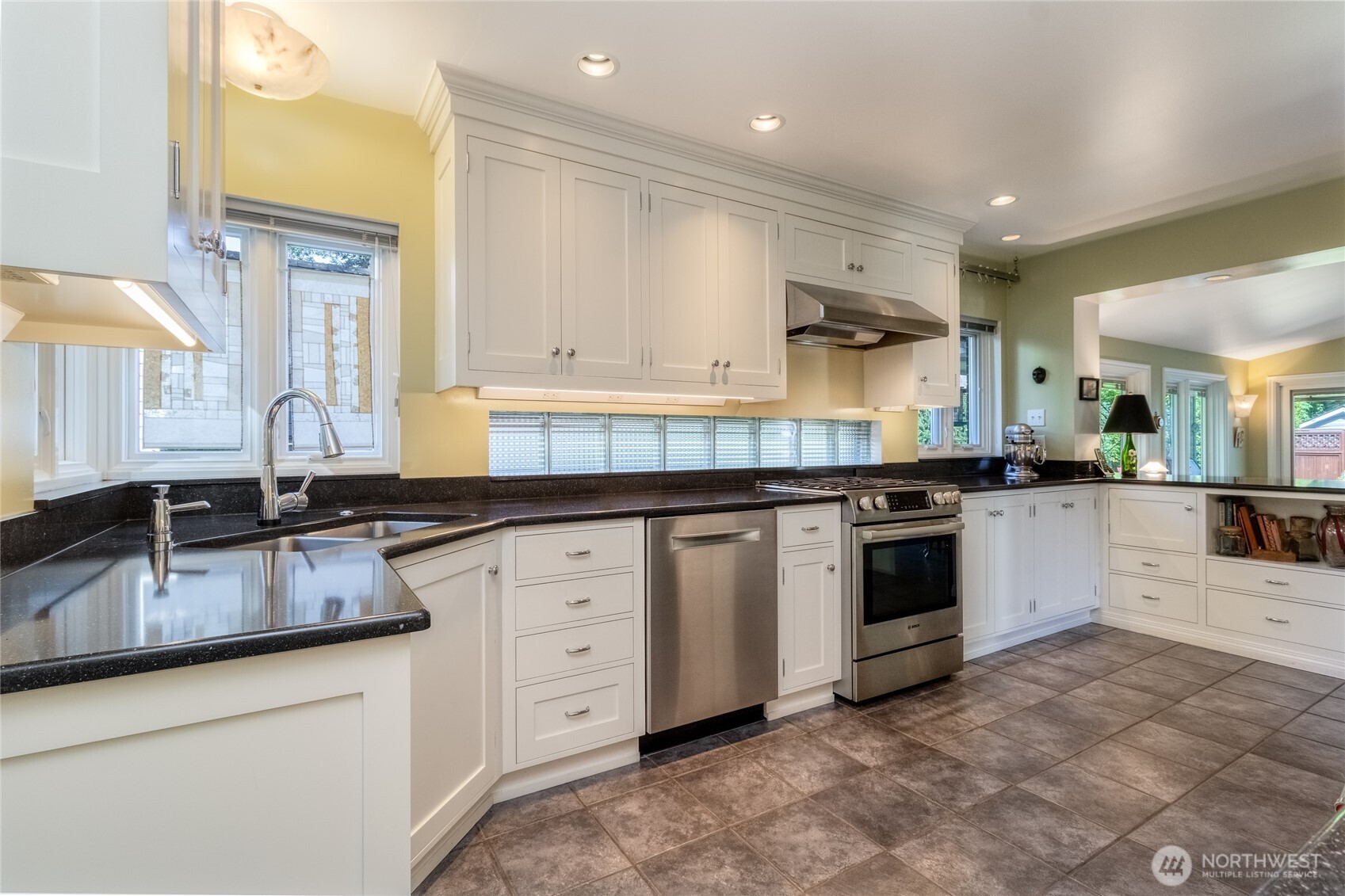 1135 Bonsella Street , Walla Walla, WA 99362