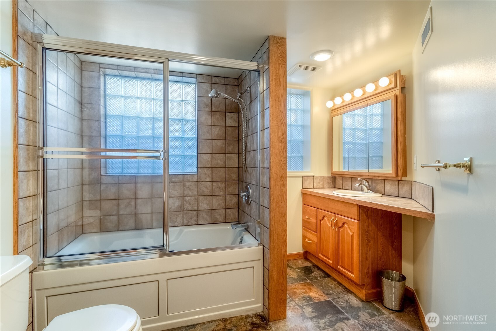 1135 Bonsella Street , Walla Walla, WA 99362