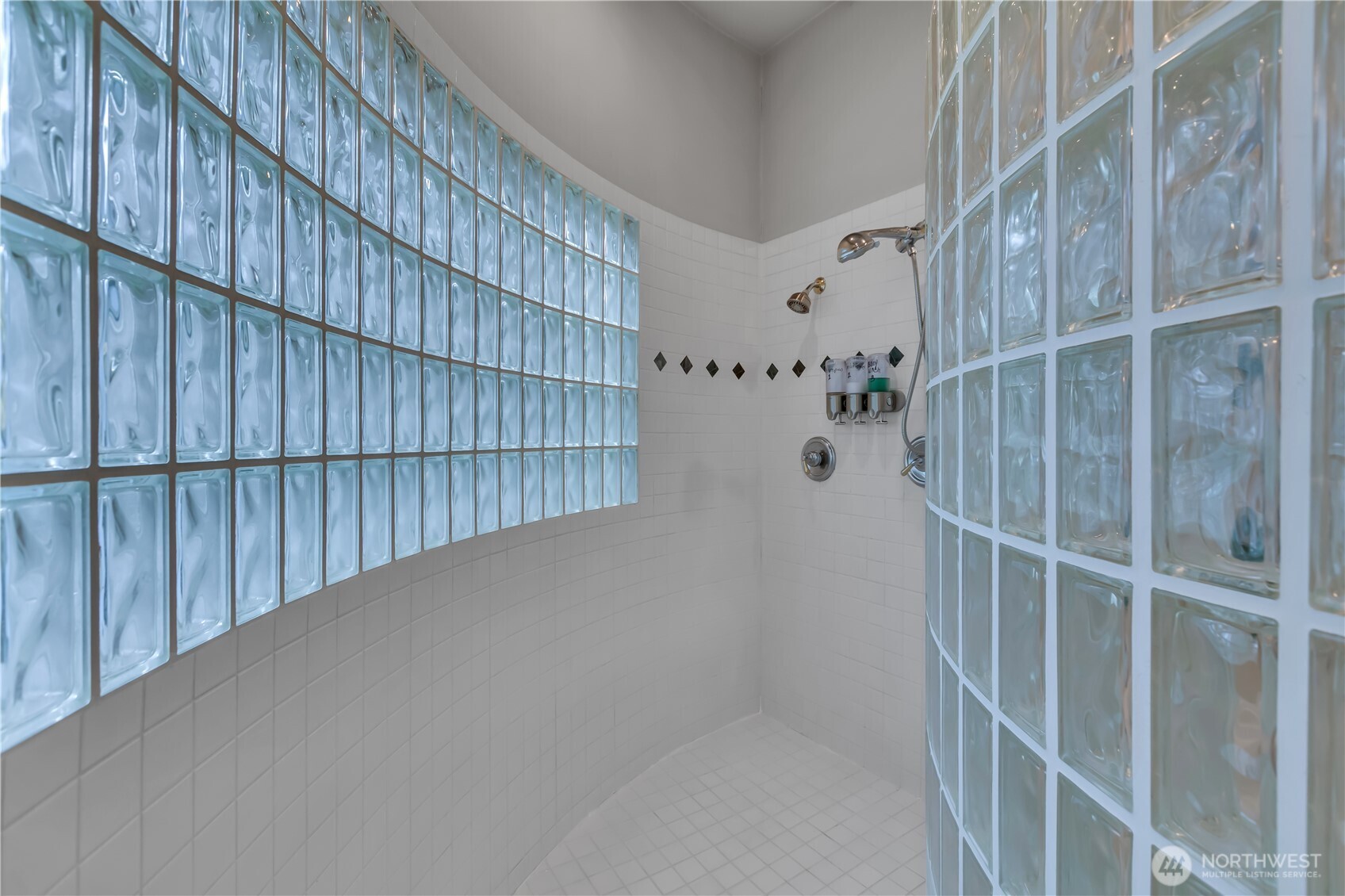 2504 5th Street NW, Gig Harbor, WA 98335