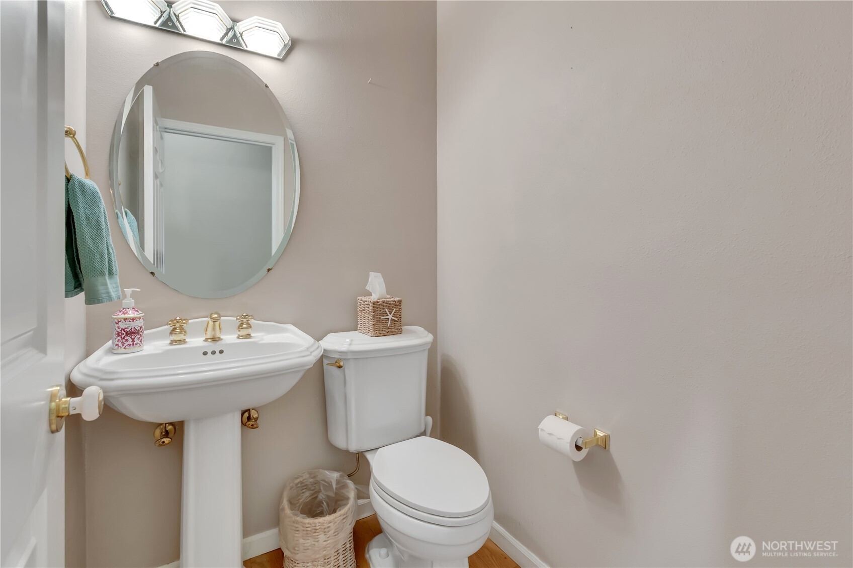 2504 5th Street NW, Gig Harbor, WA 98335