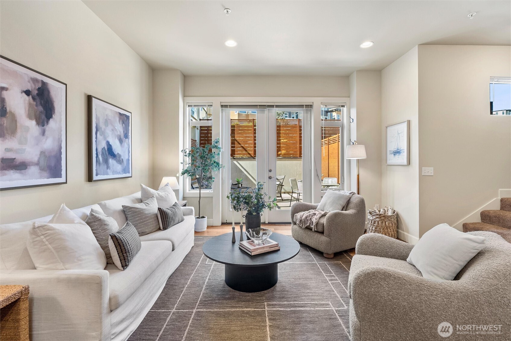 71 Pine Street #201, Edmonds, WA 98020