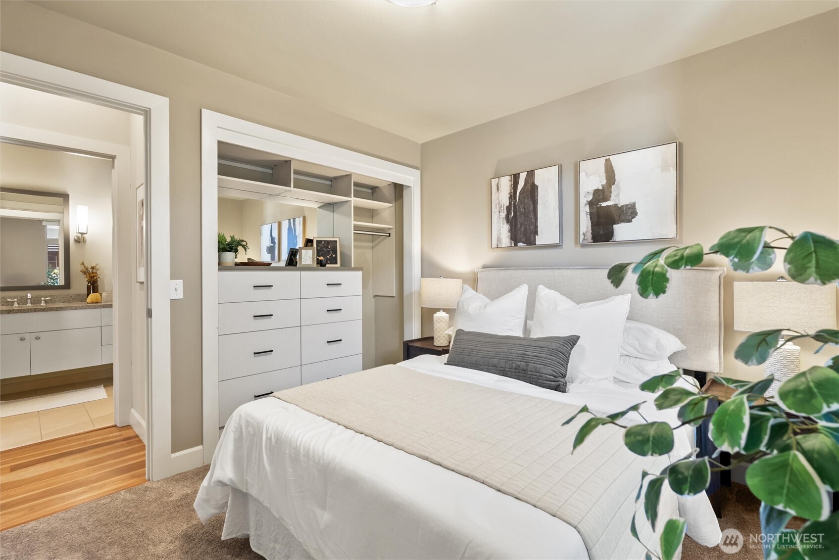 71 Pine Street #201, Edmonds, WA 98020