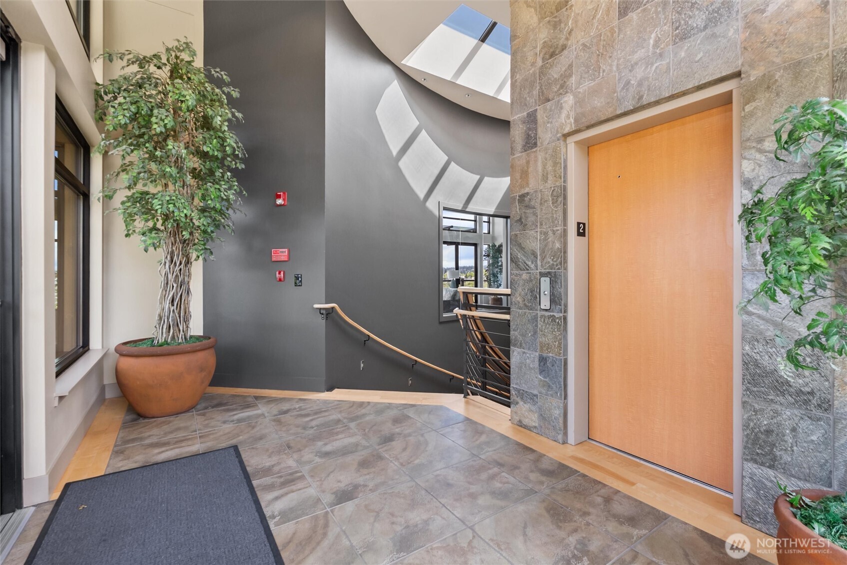 71 Pine Street #201, Edmonds, WA 98020