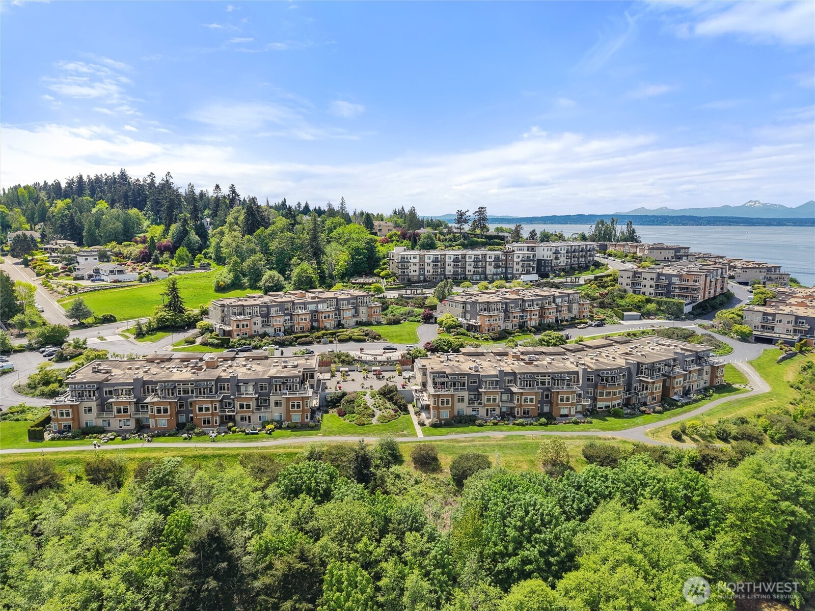 71 Pine Street #201, Edmonds, WA 98020