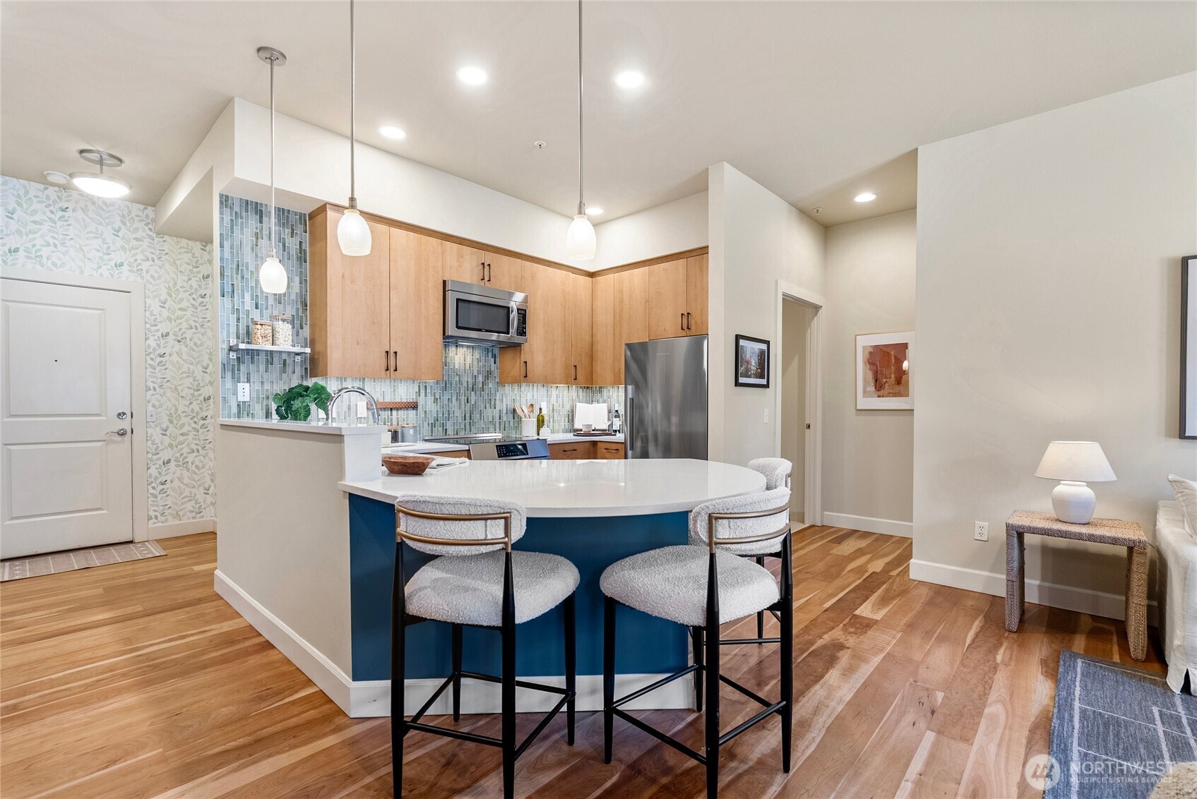 71 Pine Street #201, Edmonds, WA 98020