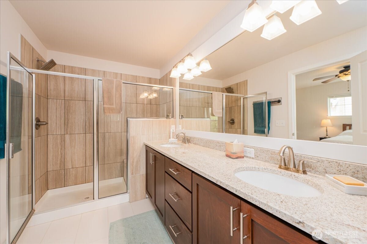 6910 31st Avenue SW, Seattle, WA 98126