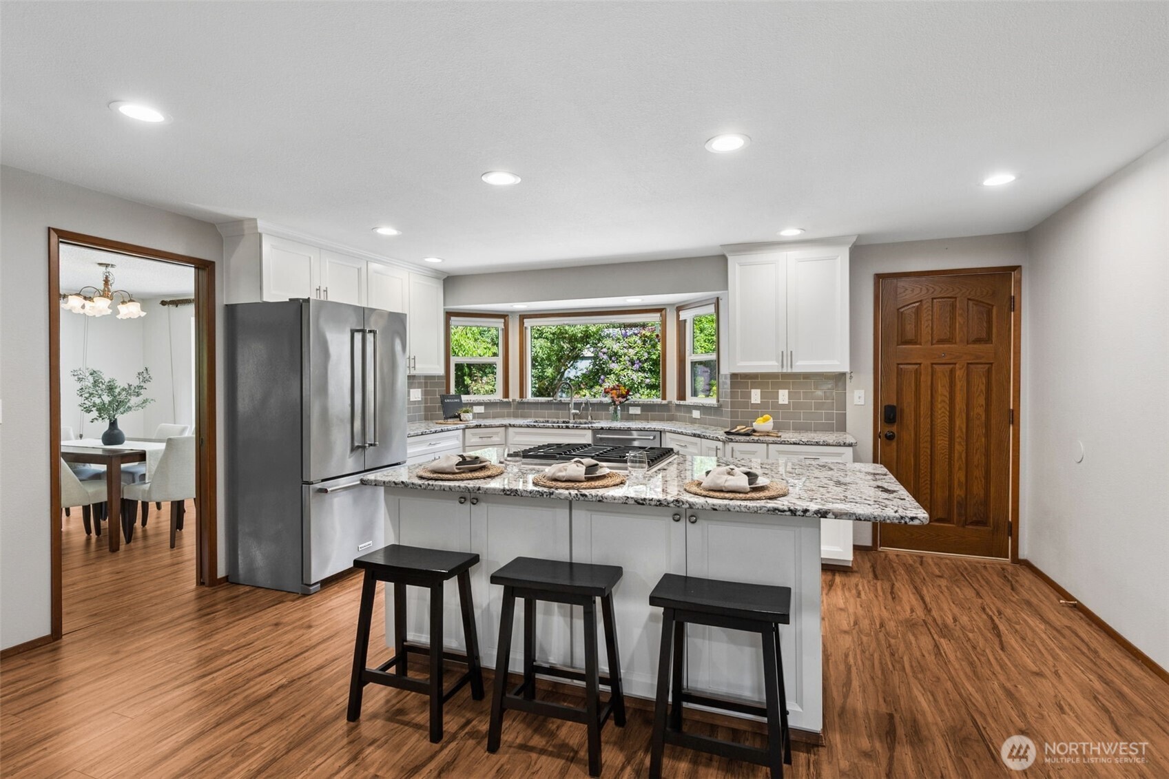 7204 44th Avenue NE, Olympia, WA 98516