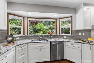 7204 44th Avenue NE, Olympia, WA 98516 - Photo 12