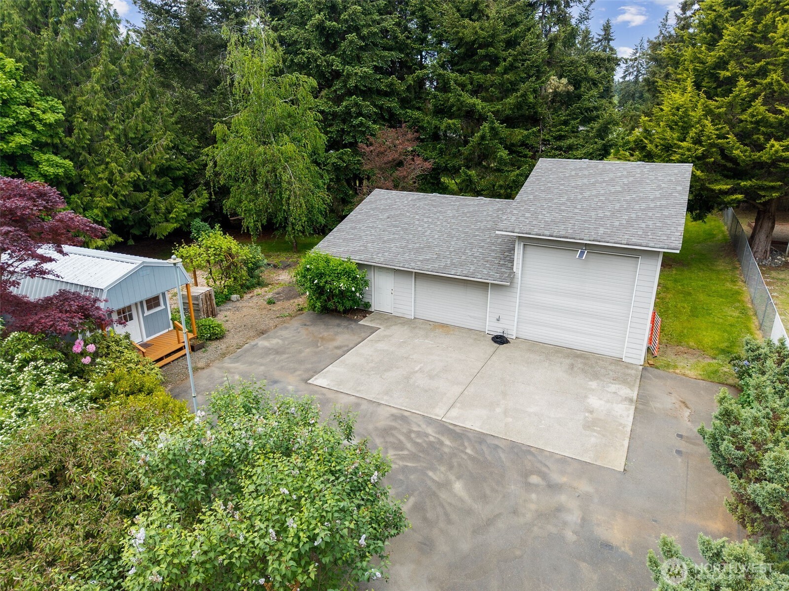 7204 44th Avenue NE, Olympia, WA 98516