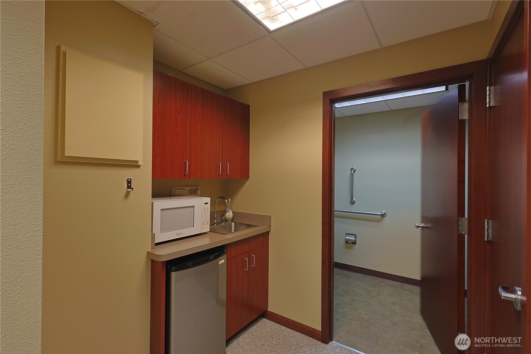 705 S 9th #102, Tacoma, WA 98405