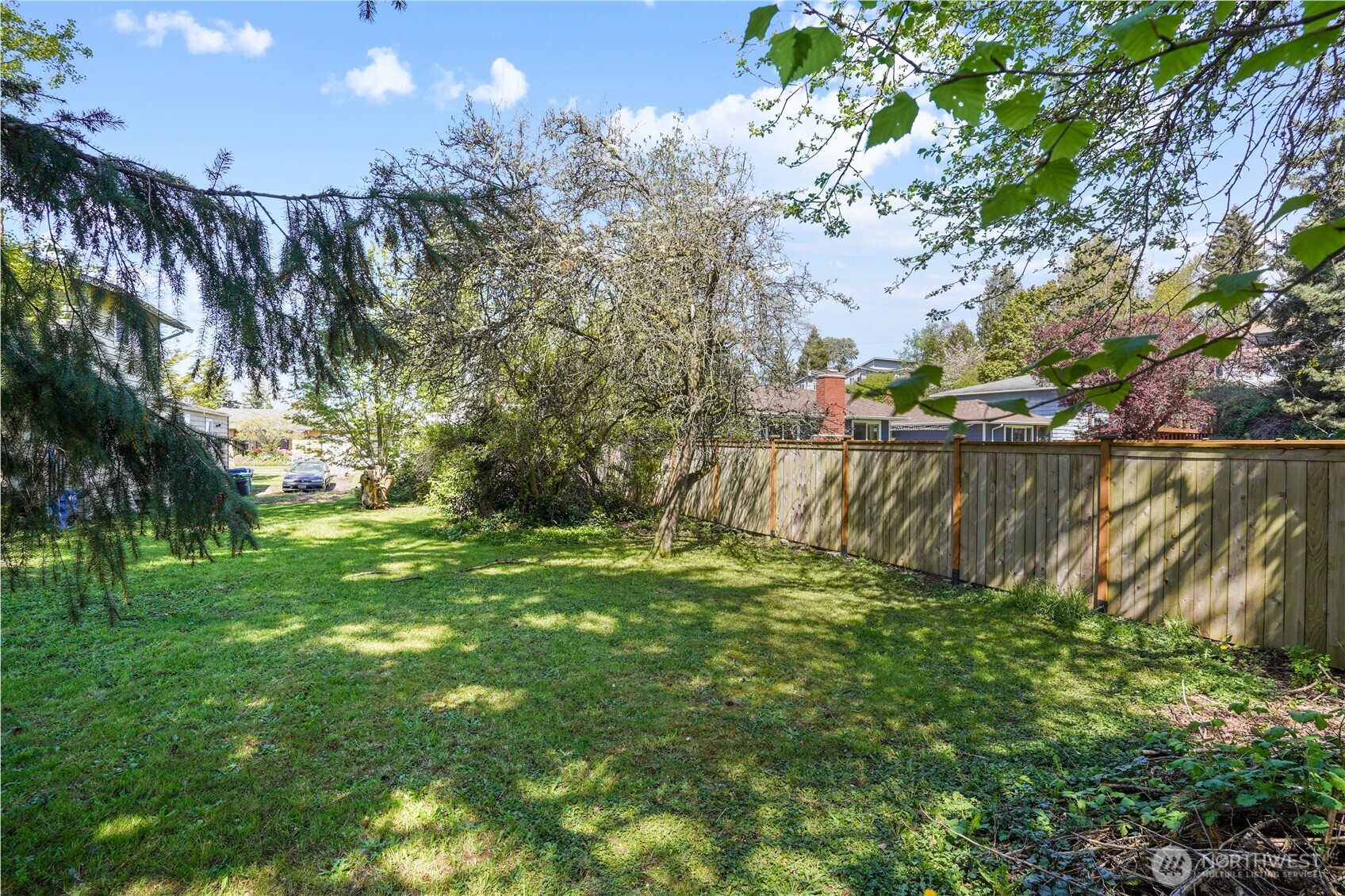 1417 SW Donovan Street , Seattle, WA 98106