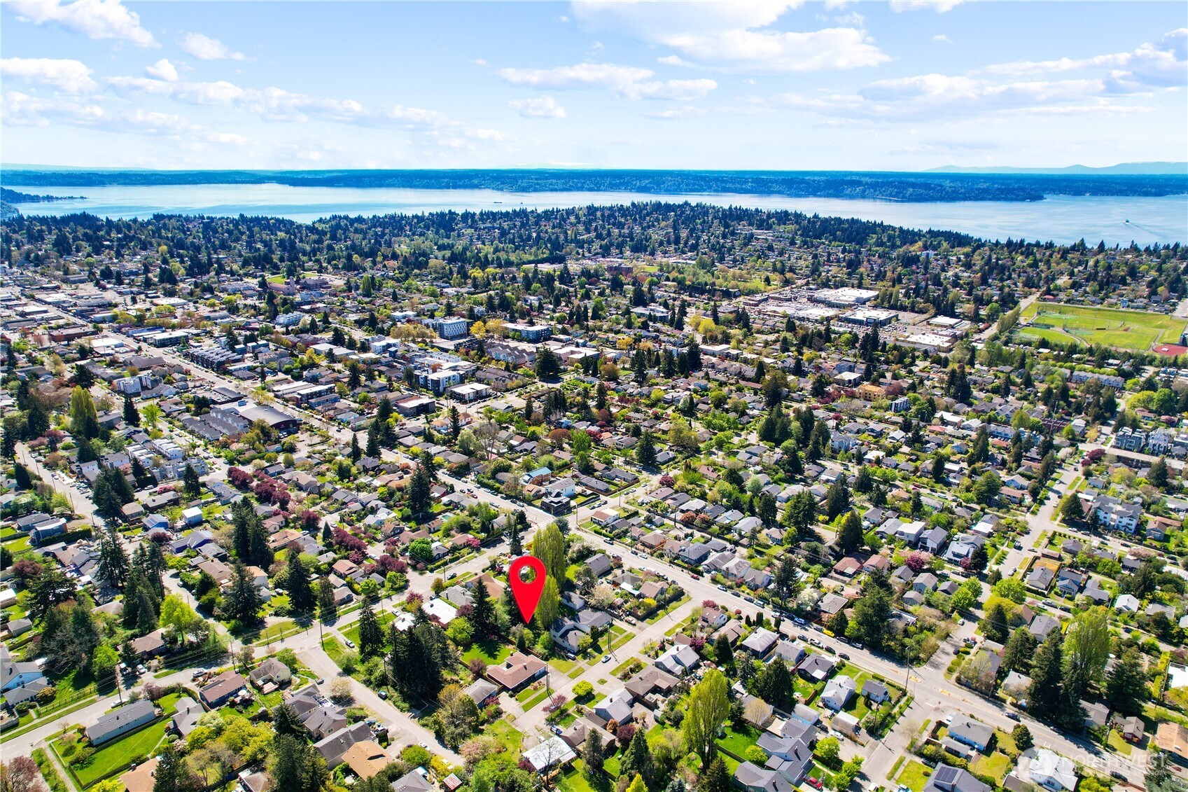 1417 SW Donovan Street , Seattle, WA 98106