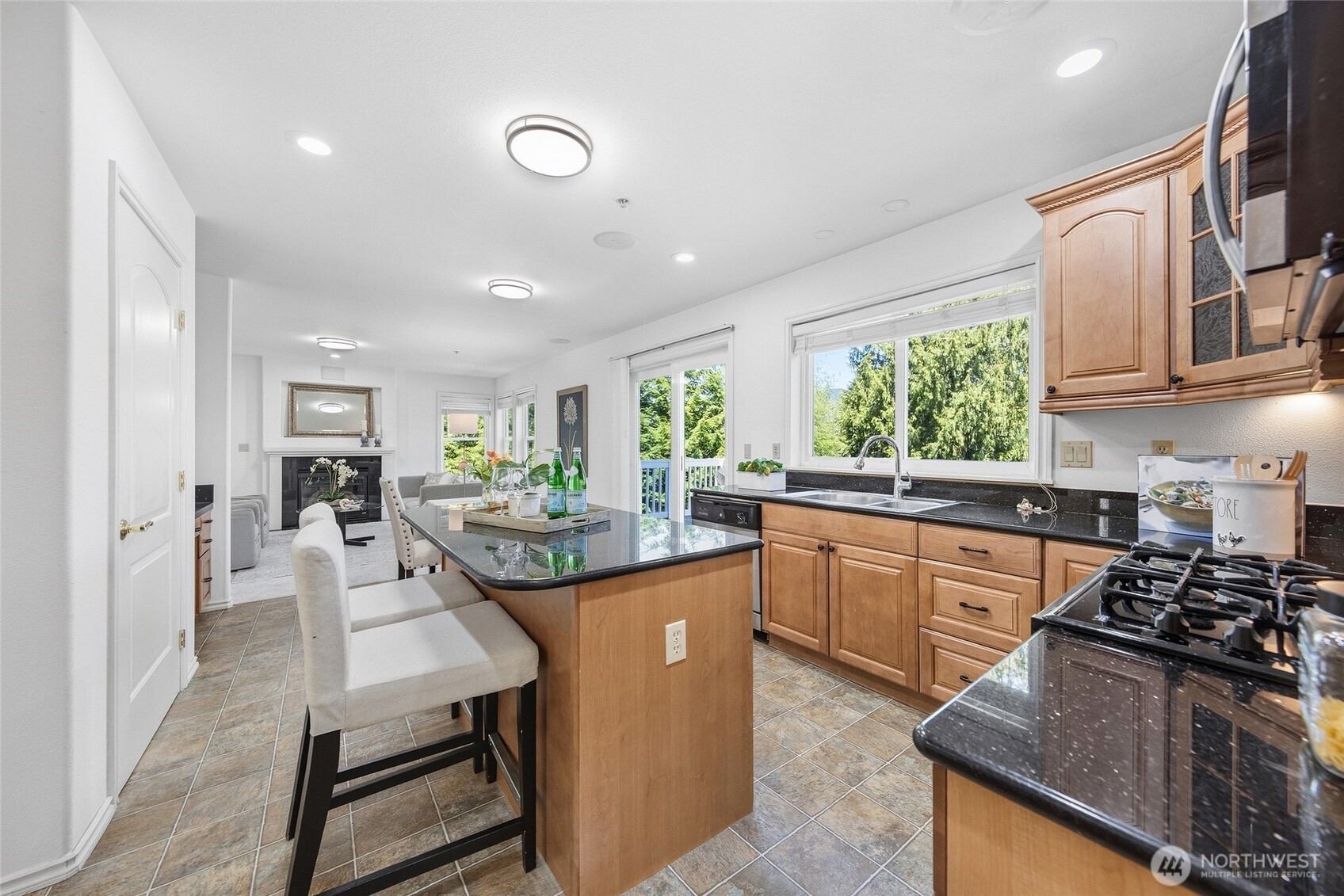 23410 SE 160th Place , Issaquah, WA 98027