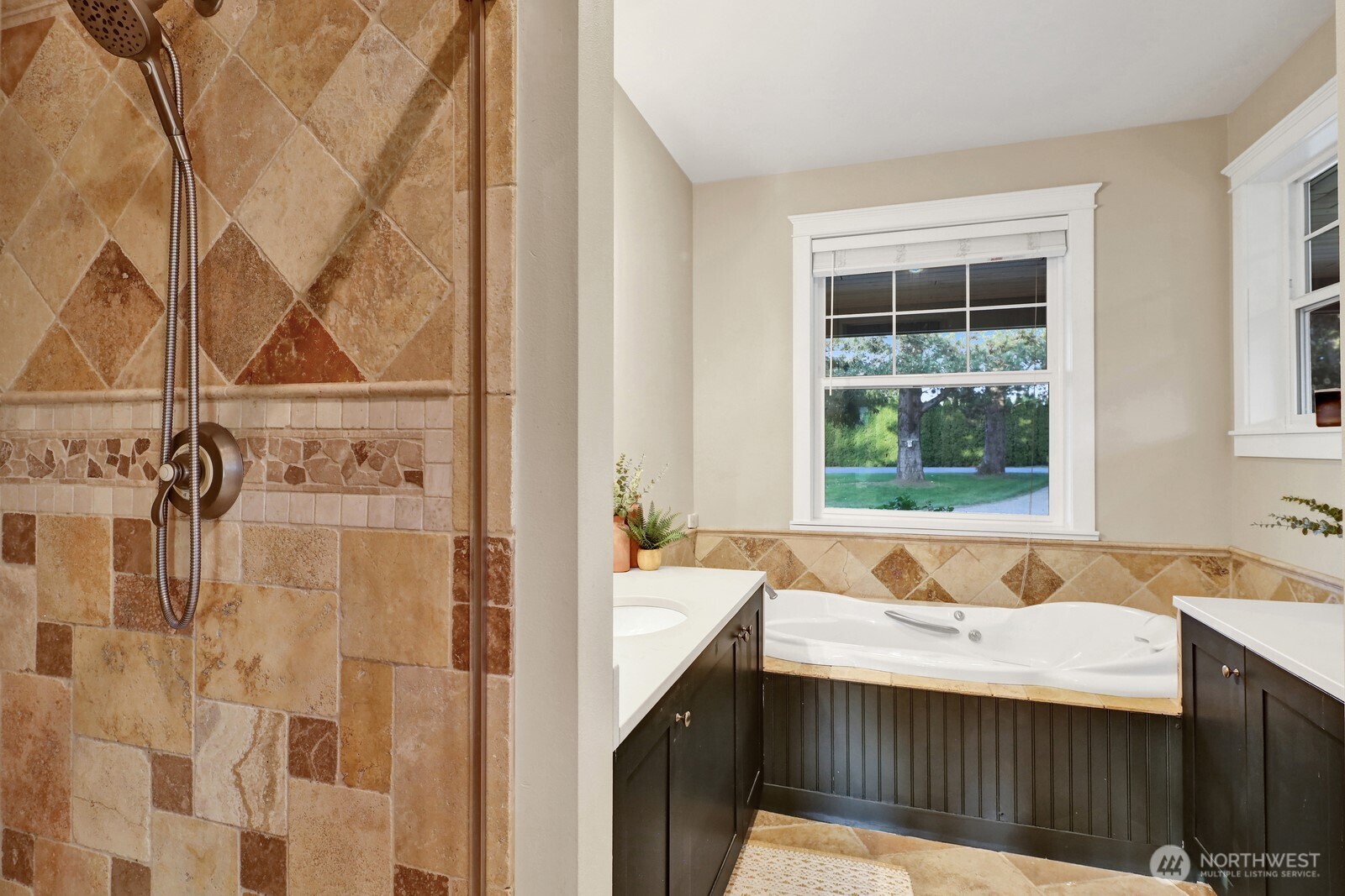 5715 Applegrove Lane , Ferndale, WA 98248