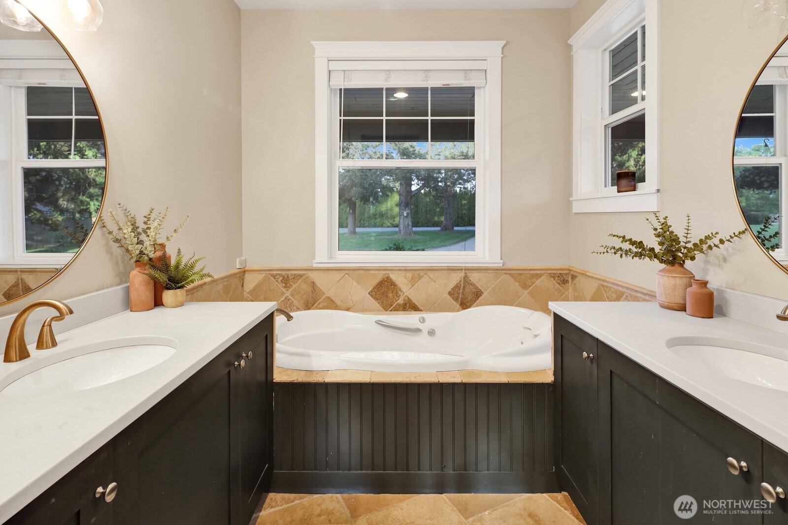5715 Applegrove Lane , Ferndale, WA 98248