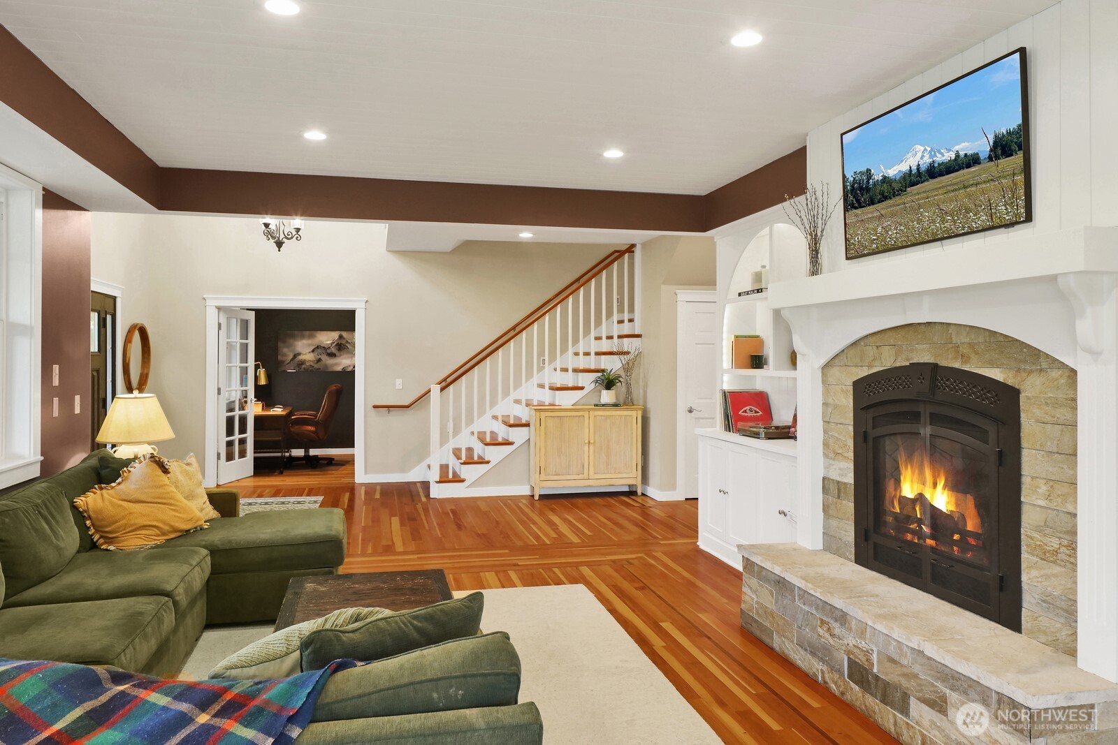 5715 Applegrove Lane , Ferndale, WA 98248