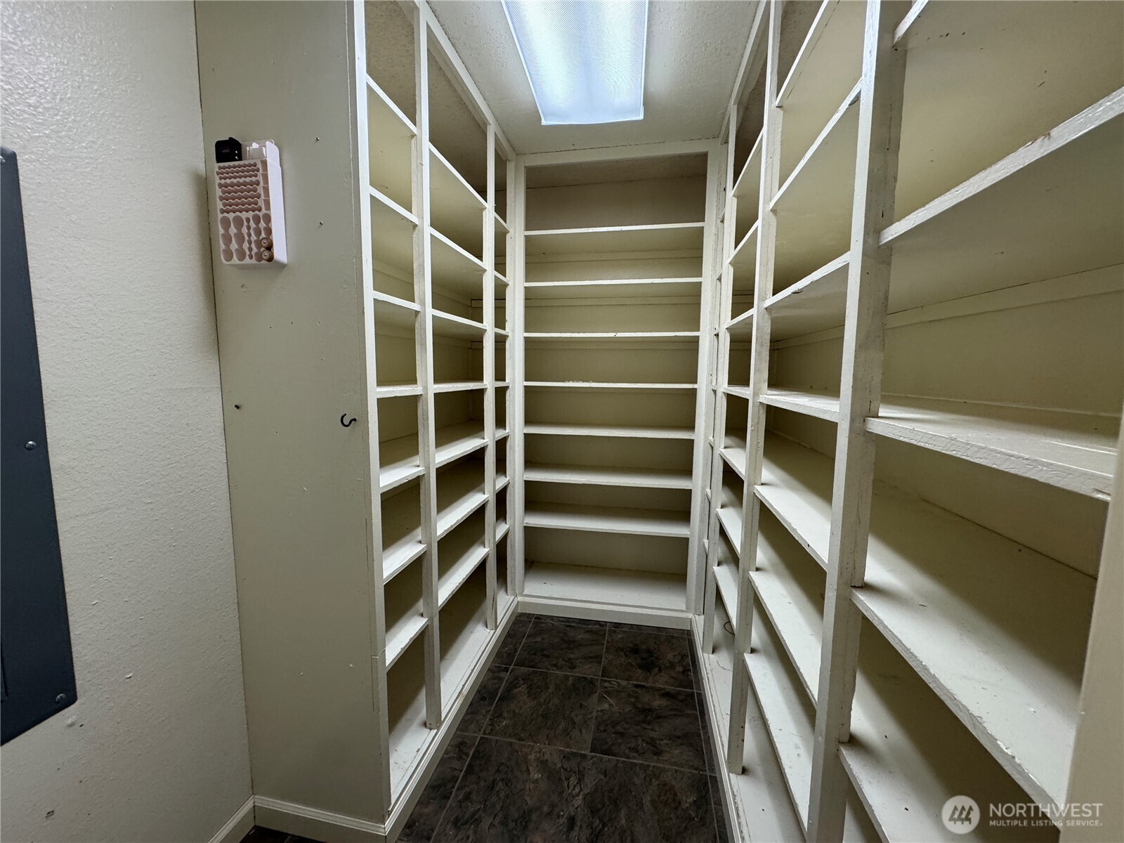 15374 Road 26 SW, Mattawa, WA 99349