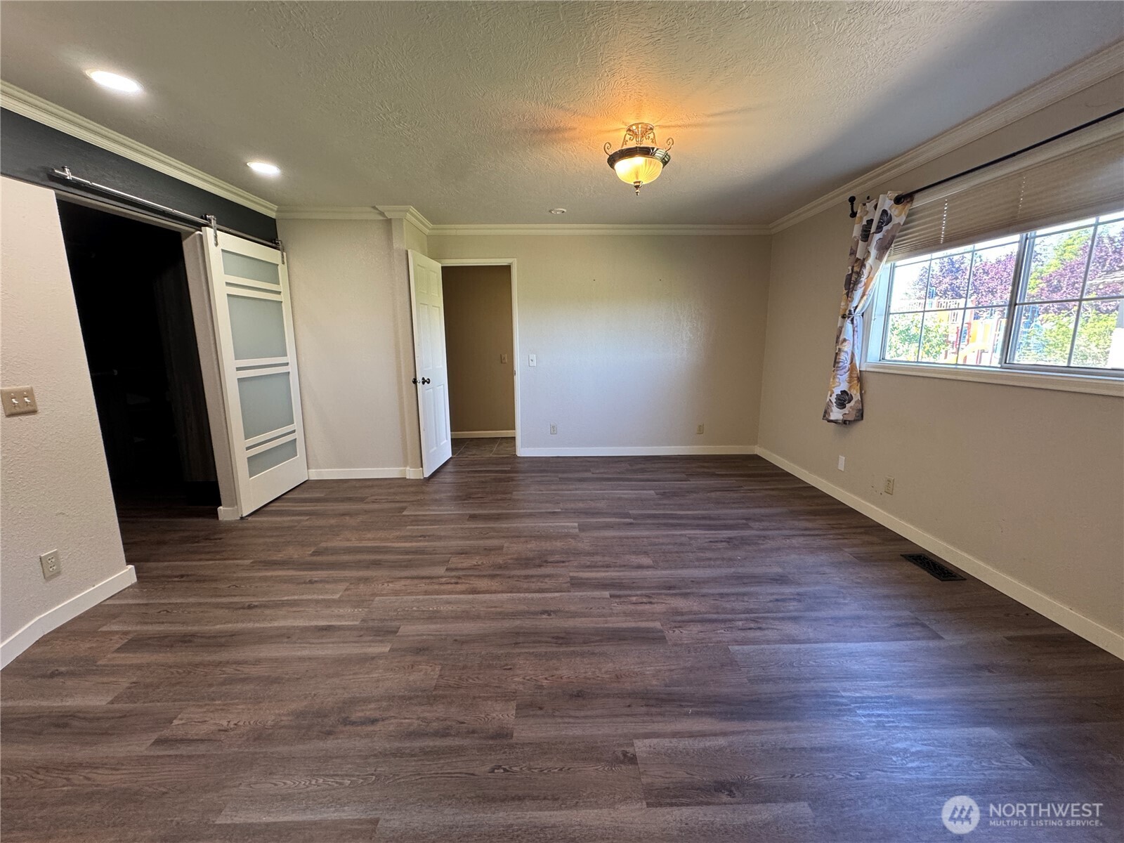 15374 Road 26 SW, Mattawa, WA 99349