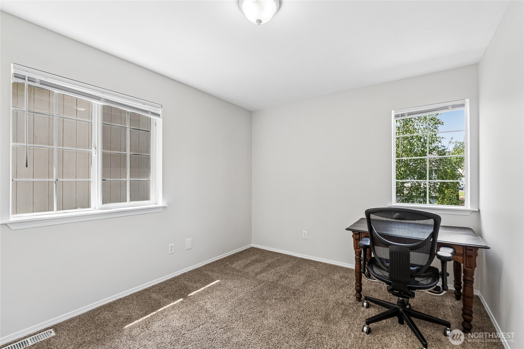 11013 Meridian Avenue S, Everett, WA 98208