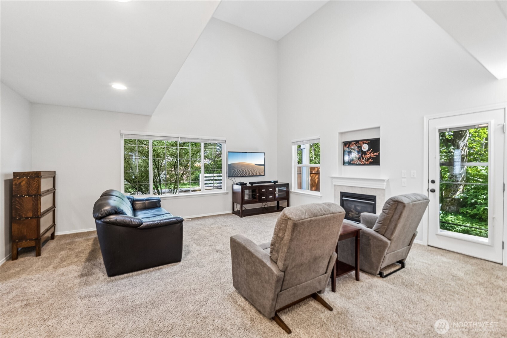 11013 Meridian Avenue S, Everett, WA 98208