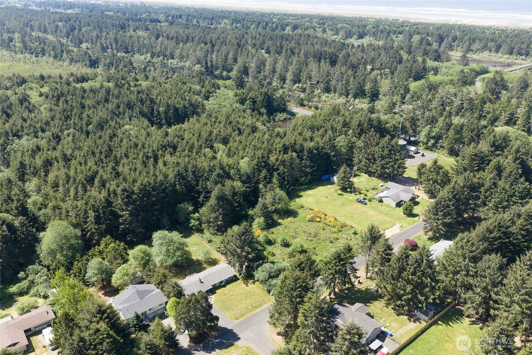 18 Shamrock Way , Ocean Shores, WA 98550