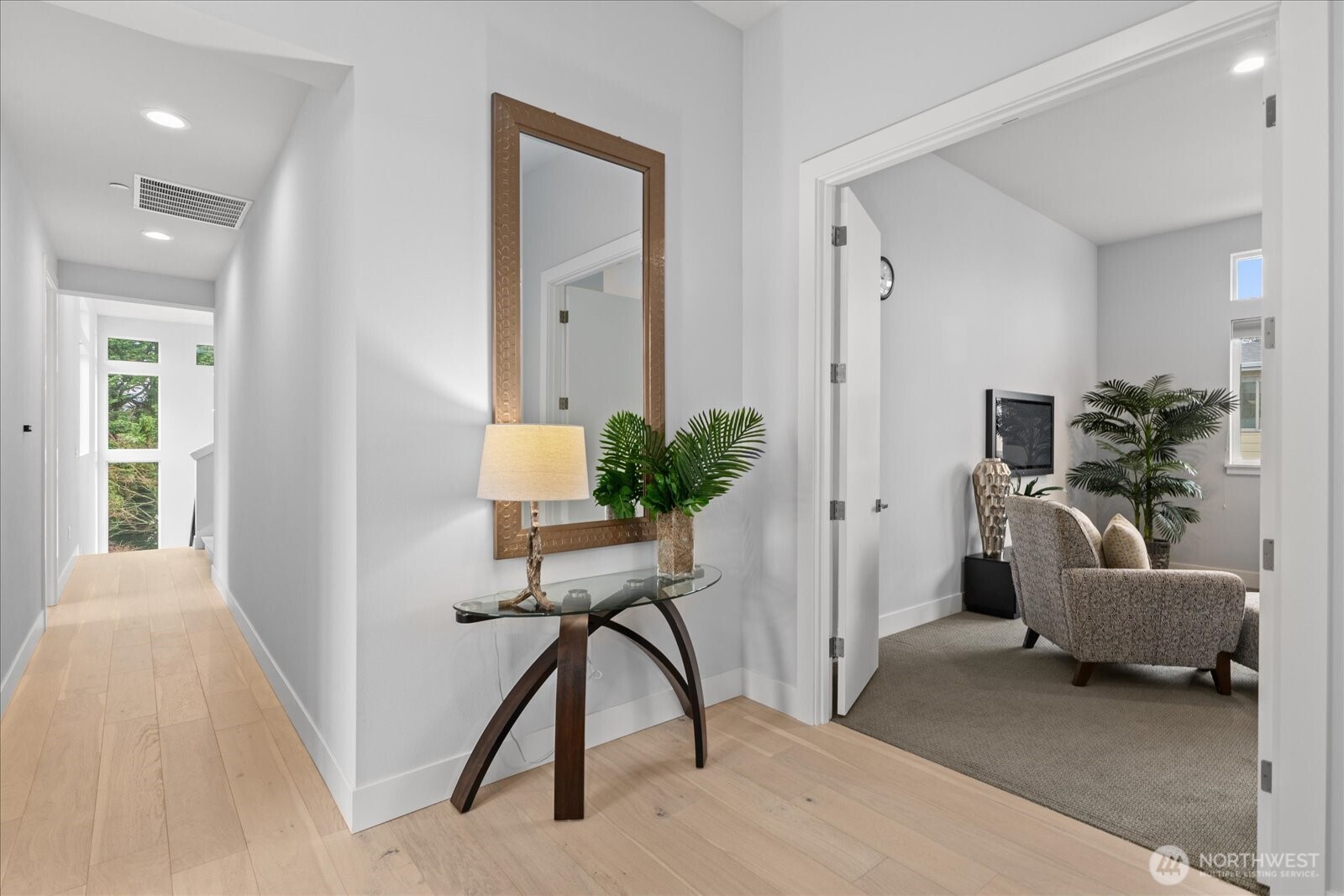 13038 NE 102nd Place , Kirkland, WA 98033