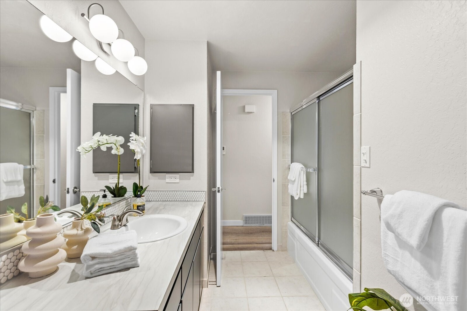 6723 158th Place SW, Edmonds, WA 98026