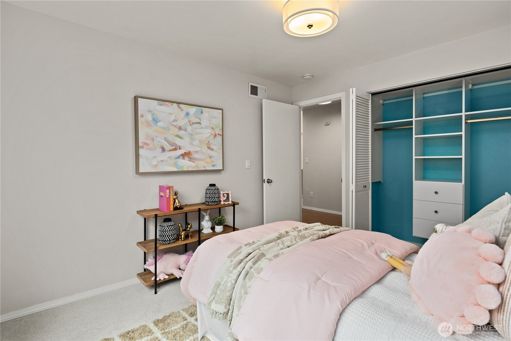 14225 NE 2nd Place #100F, Bellevue, WA 98007