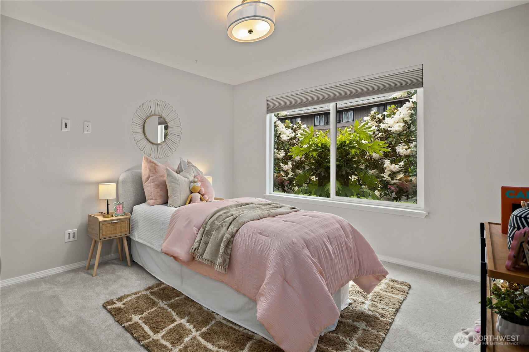14225 NE 2nd Place #100F, Bellevue, WA 98007