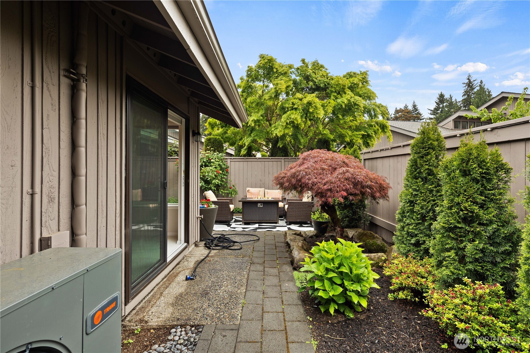 14225 NE 2nd Place #100F, Bellevue, WA 98007