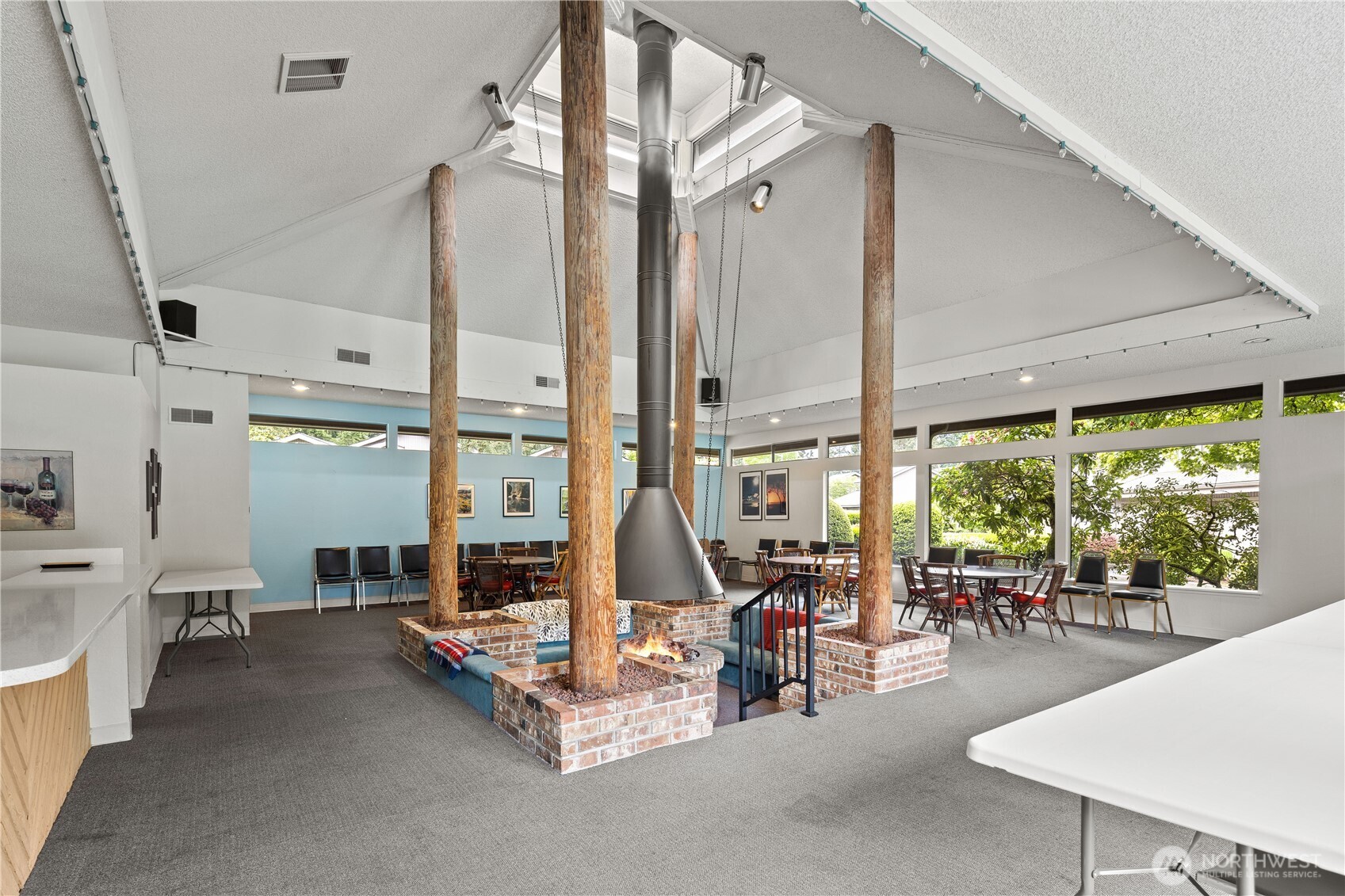 14225 NE 2nd Place #100F, Bellevue, WA 98007