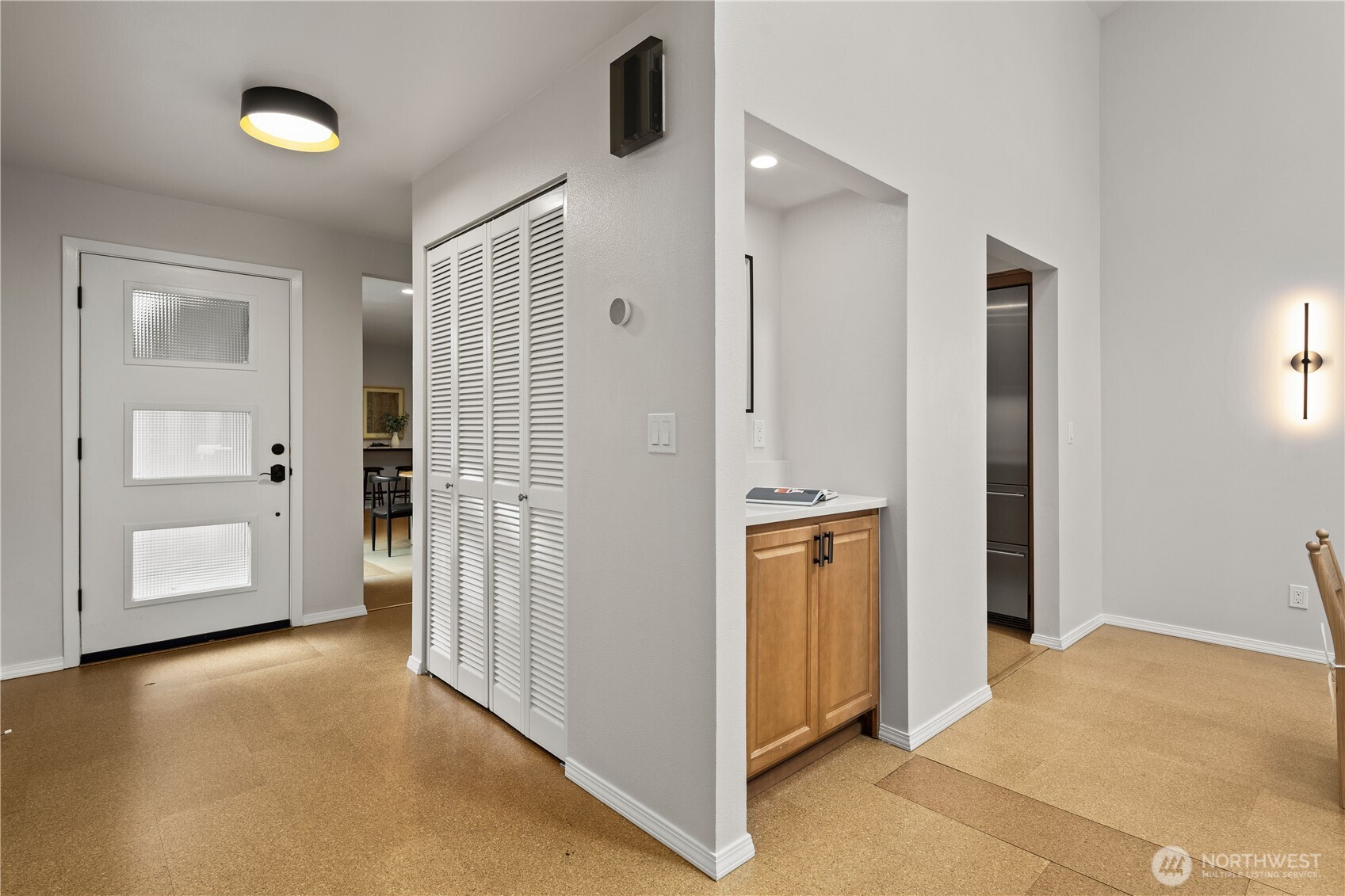 14225 NE 2nd Place #100F, Bellevue, WA 98007