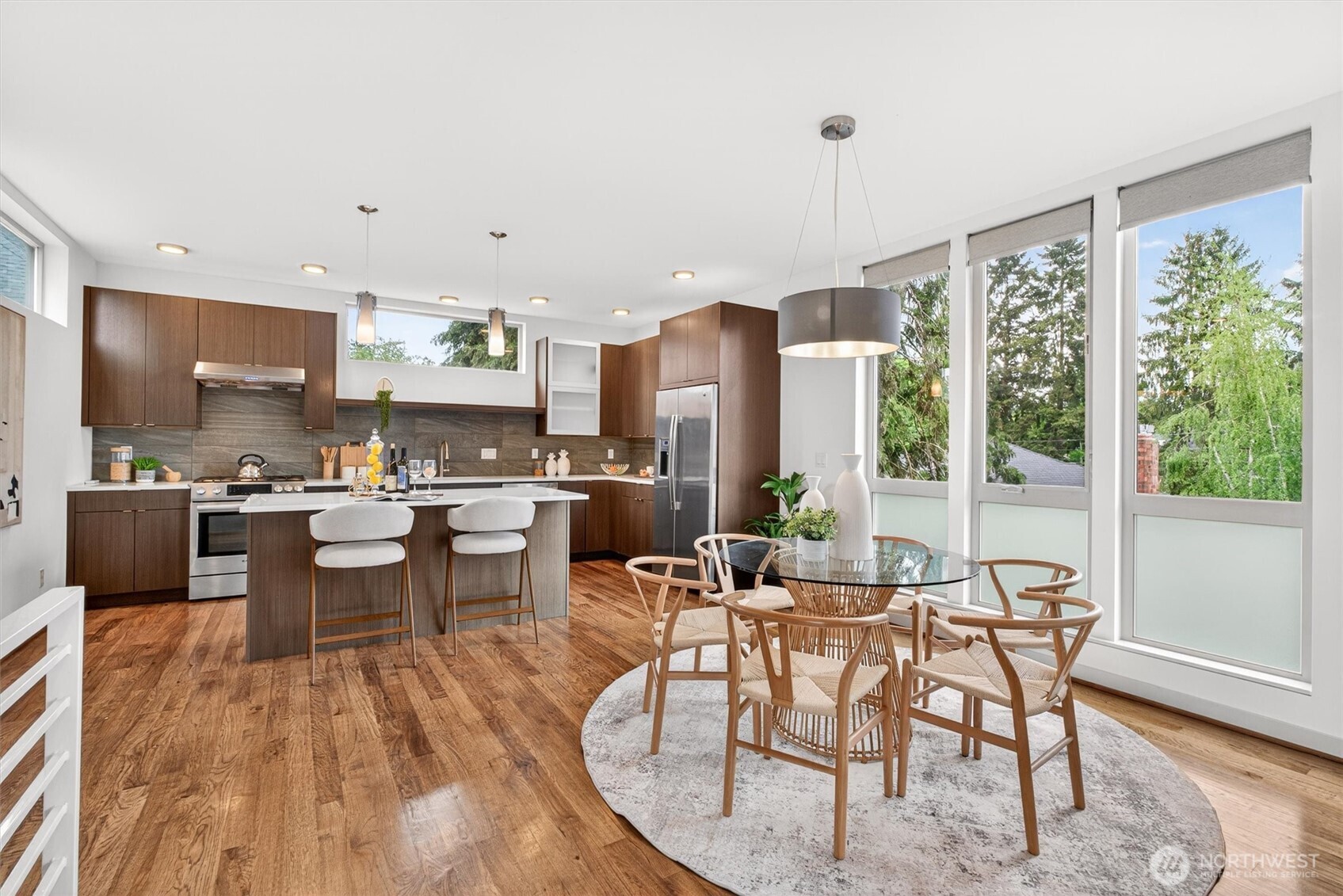 8840 Interlake Avenue N, Seattle, WA 98103