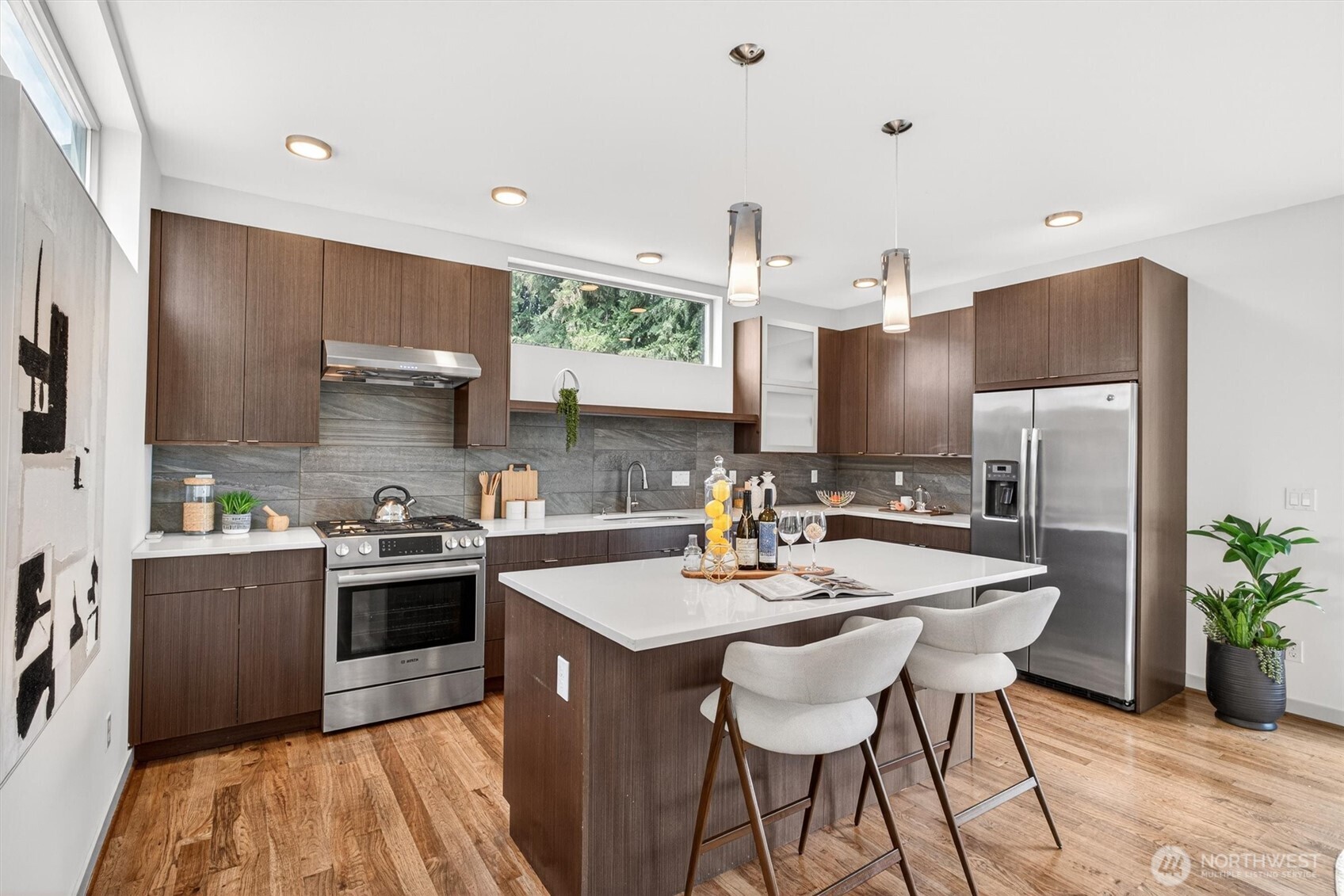 8840 Interlake Avenue N, Seattle, WA 98103