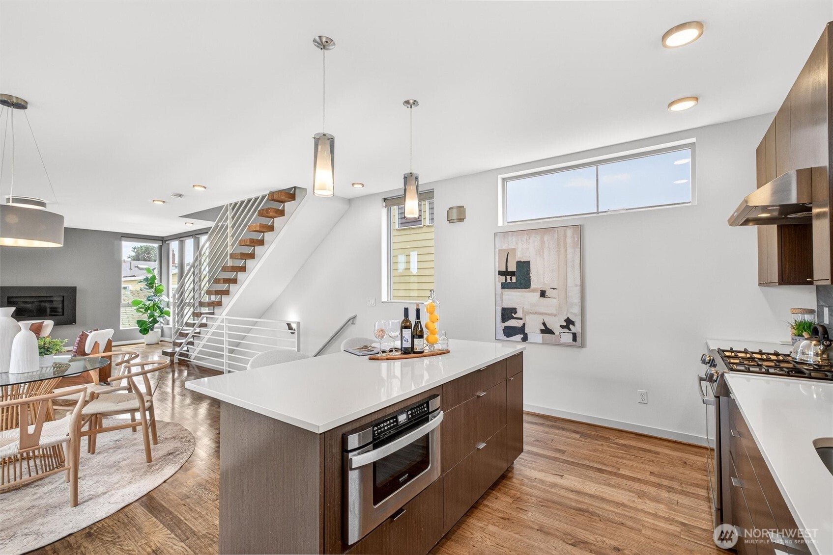8840 Interlake Avenue N, Seattle, WA 98103