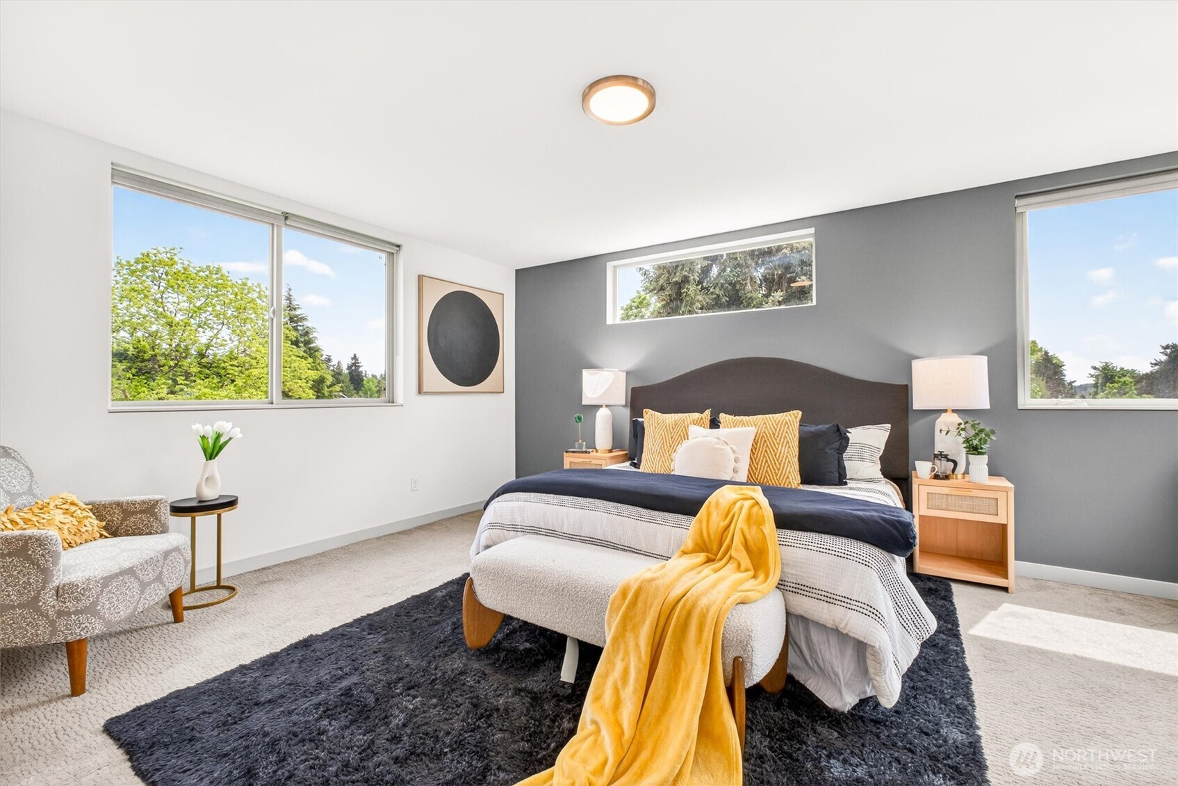 8840 Interlake Avenue N, Seattle, WA 98103
