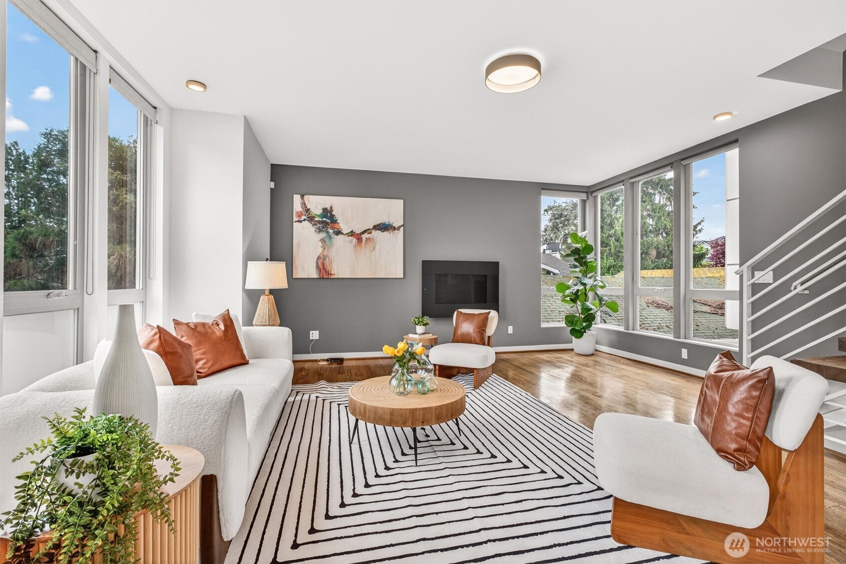 8840 Interlake Avenue N, Seattle, WA 98103