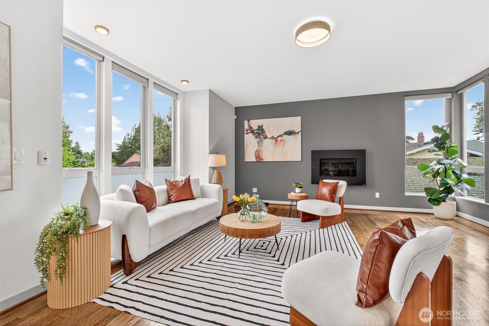 8840 Interlake Avenue N, Seattle, WA 98103