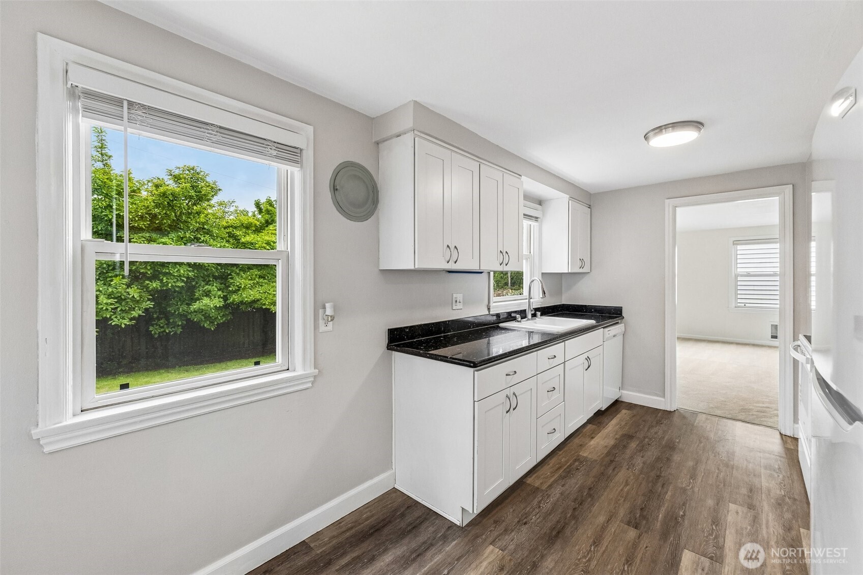 517 Bronson Way NE, Renton, WA 98056