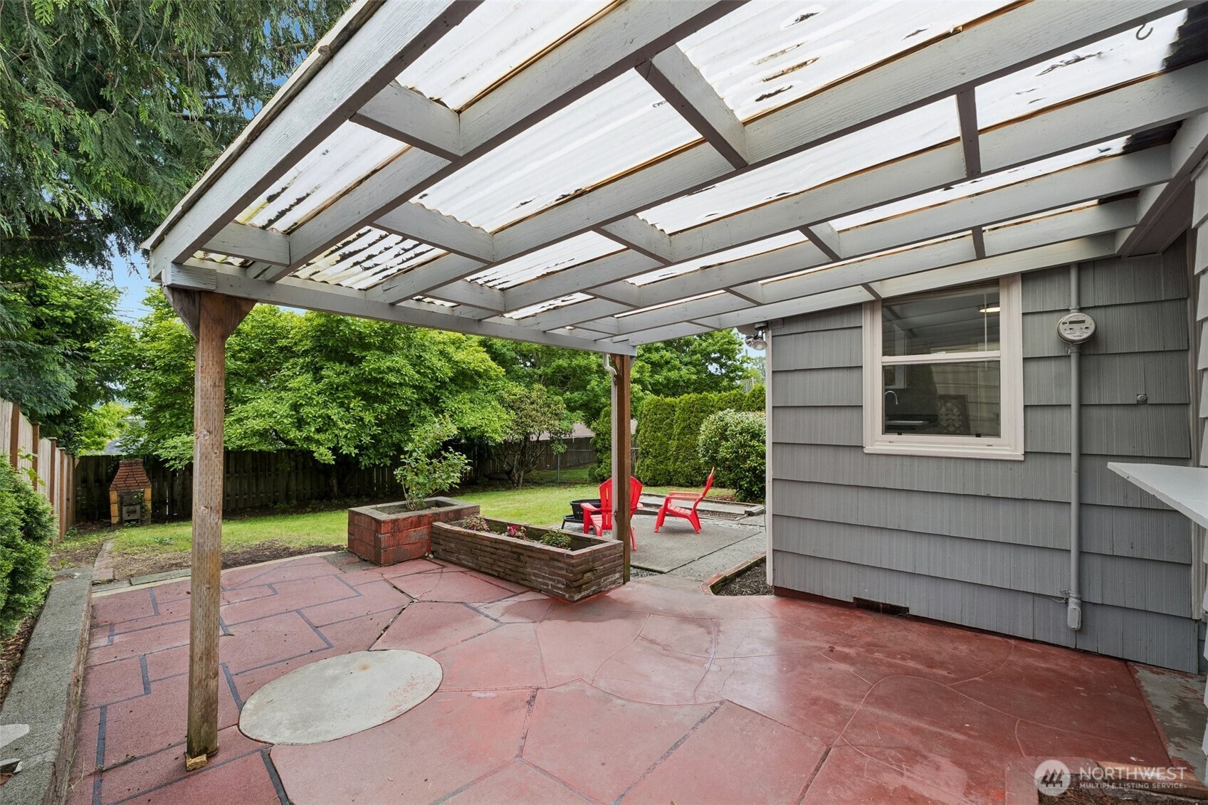 517 Bronson Way NE, Renton, WA 98056