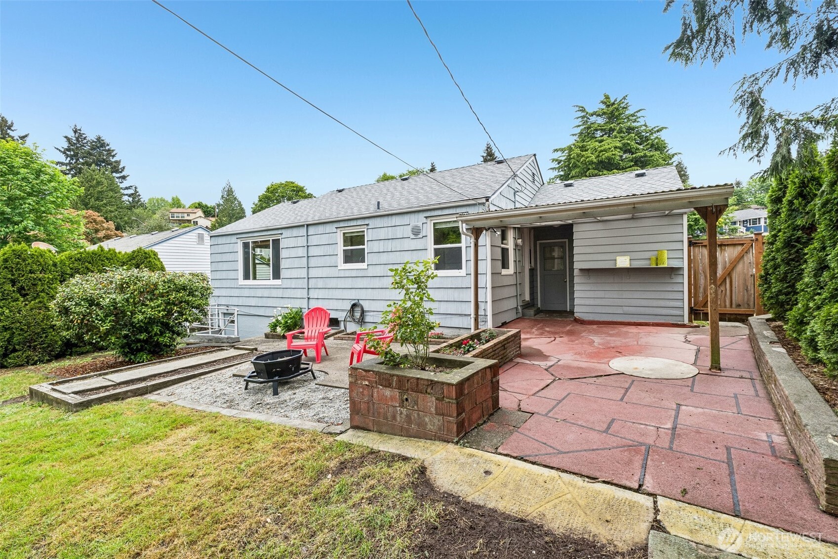 517 Bronson Way NE, Renton, WA 98056