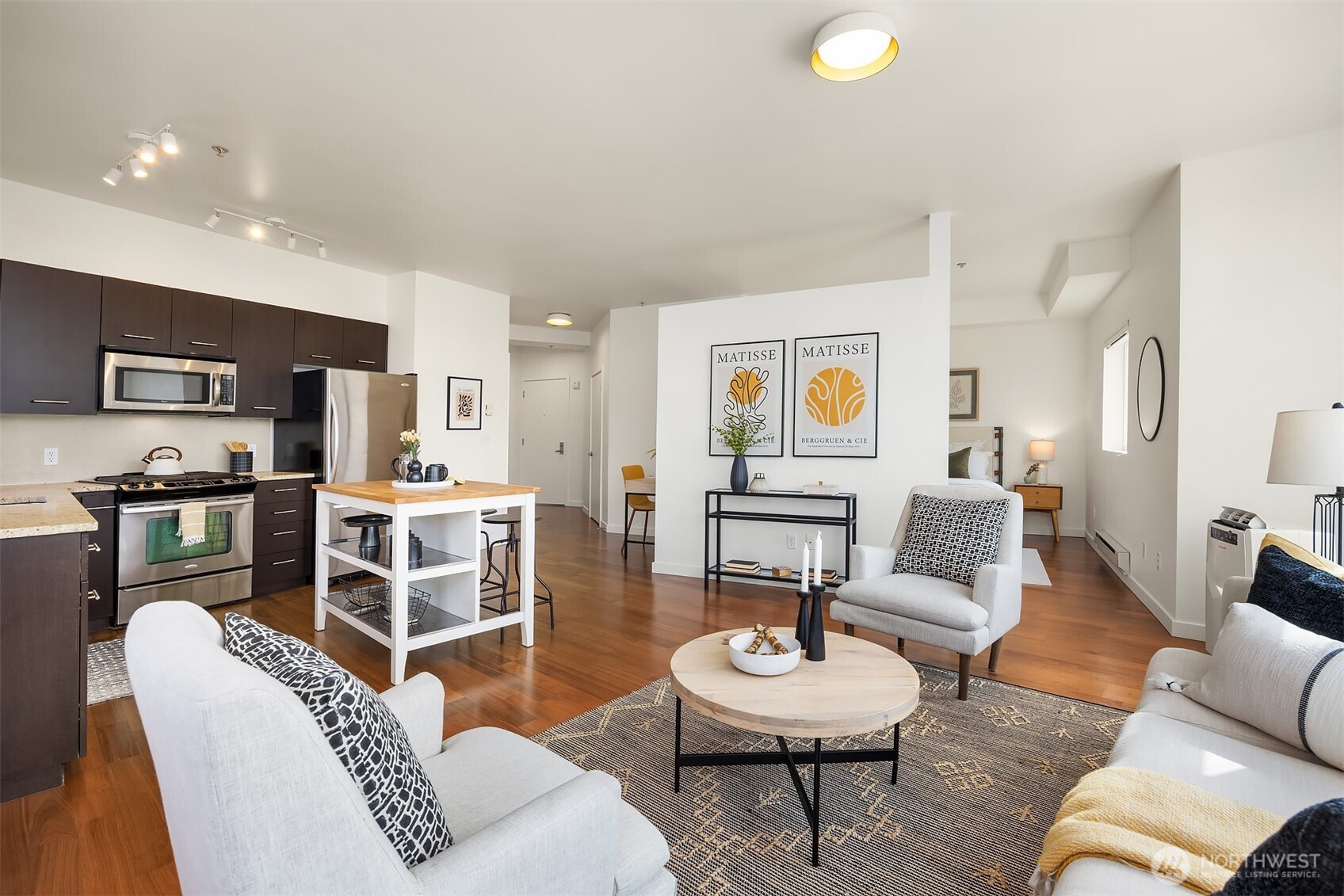 2960 Eastlake Avenue E #213, Seattle, WA 98102