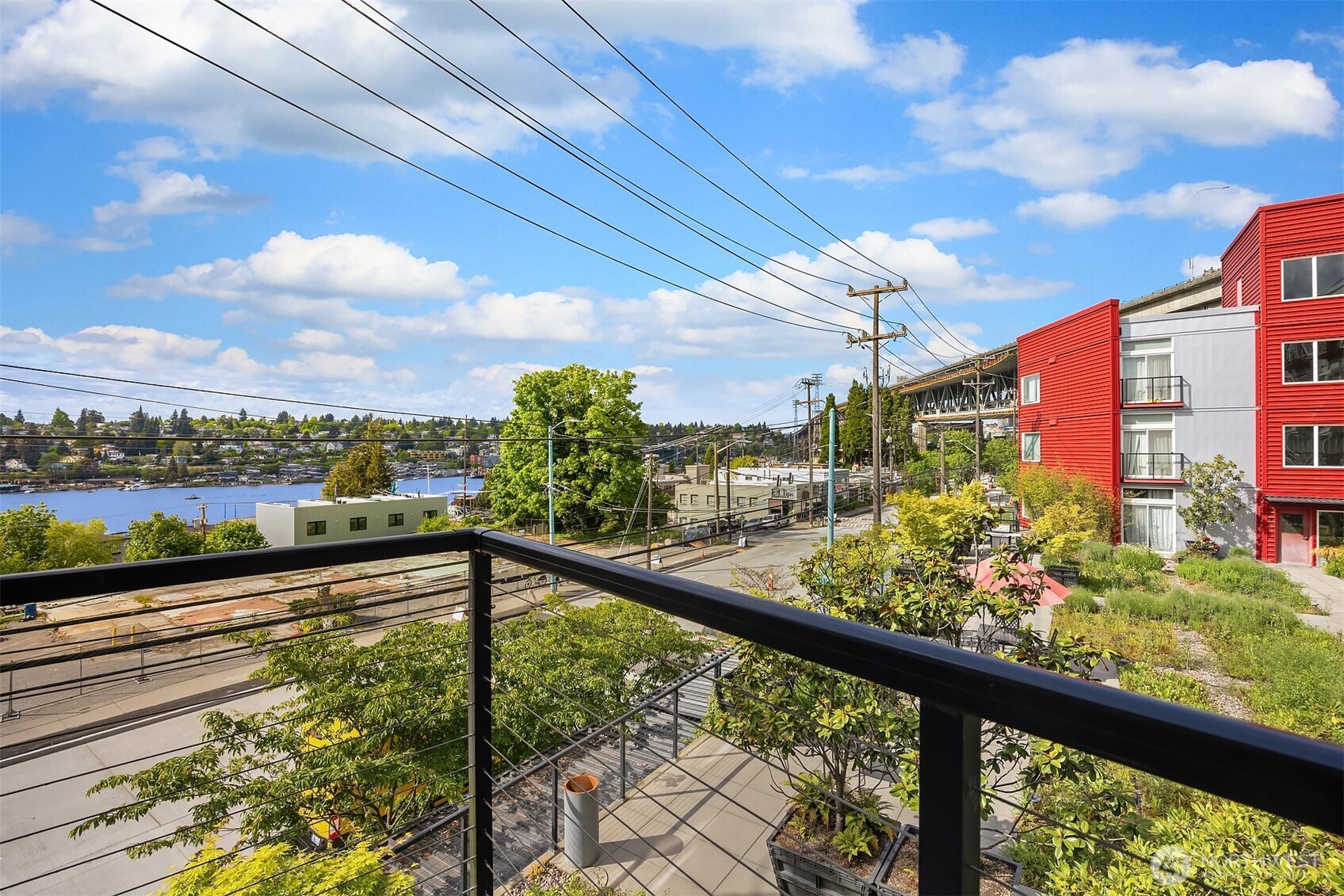 2960 Eastlake Avenue E #213, Seattle, WA 98102