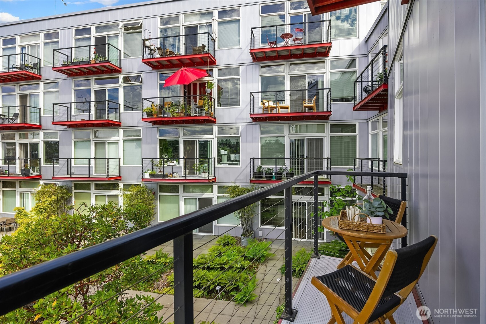 2960 Eastlake Avenue E #213, Seattle, WA 98102