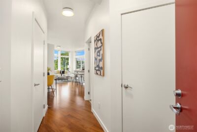 2960 Eastlake Avenue E #213, Seattle, WA 98102 - Photo 4