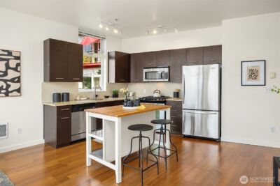2960 Eastlake Avenue E #213, Seattle, WA 98102 - Photo 7