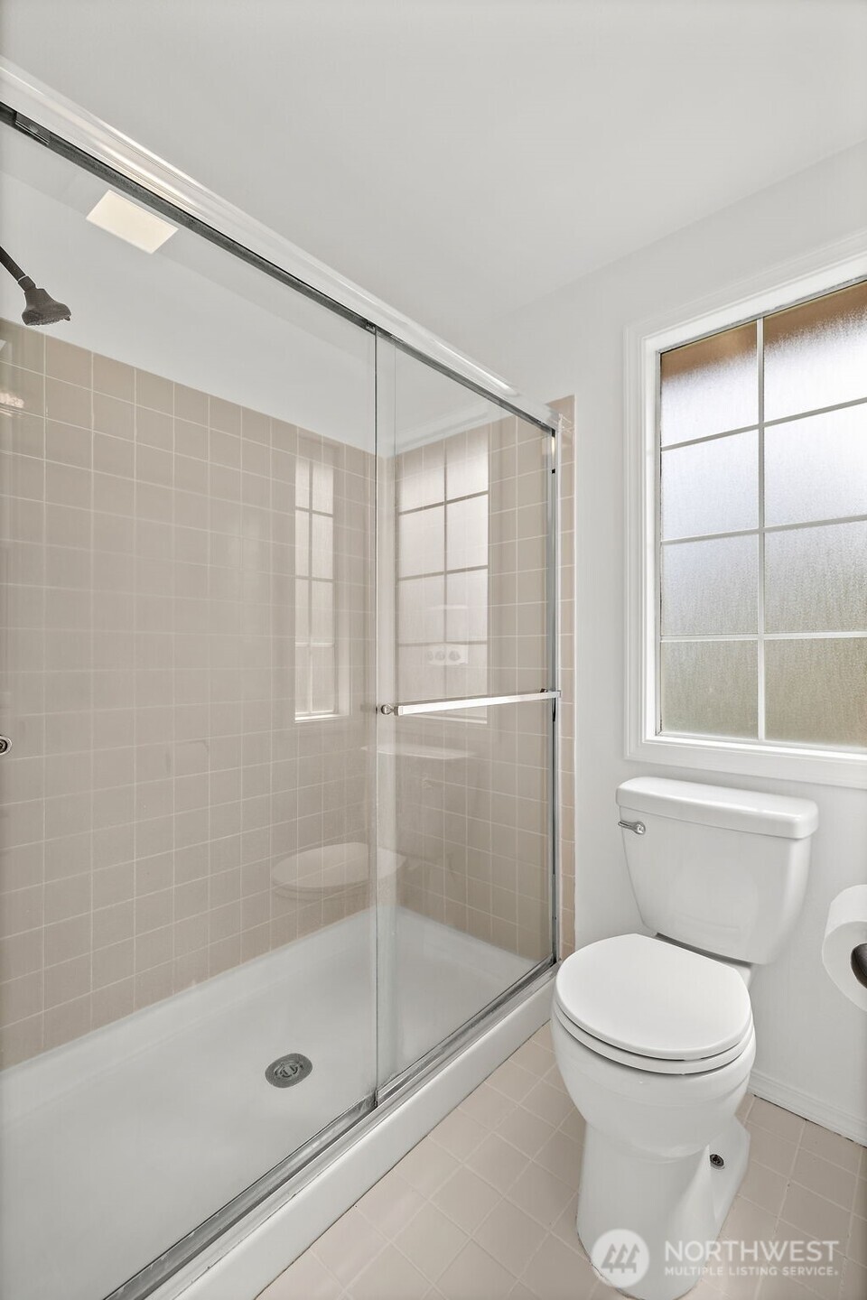 9219 S 237th Place , Kent, WA 98031