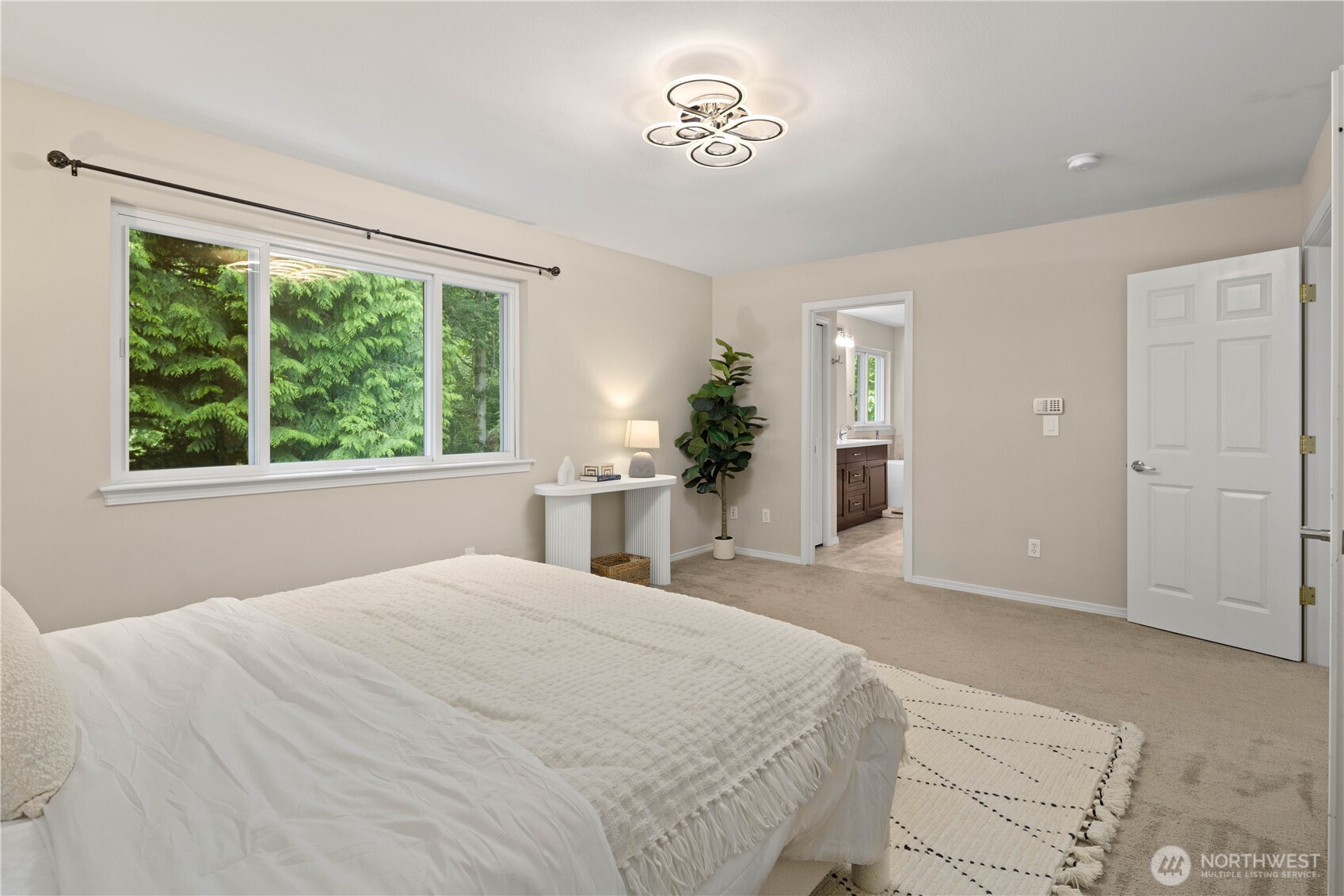 18031 129th Place NE, Bothell, WA 98011
