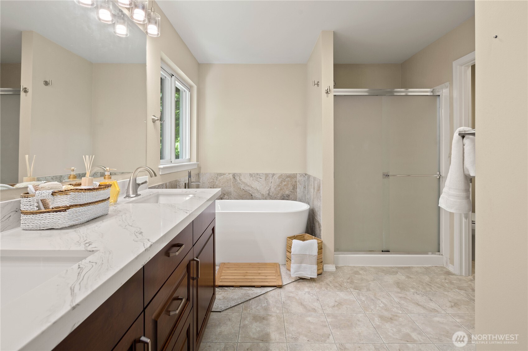 18031 129th Place NE, Bothell, WA 98011