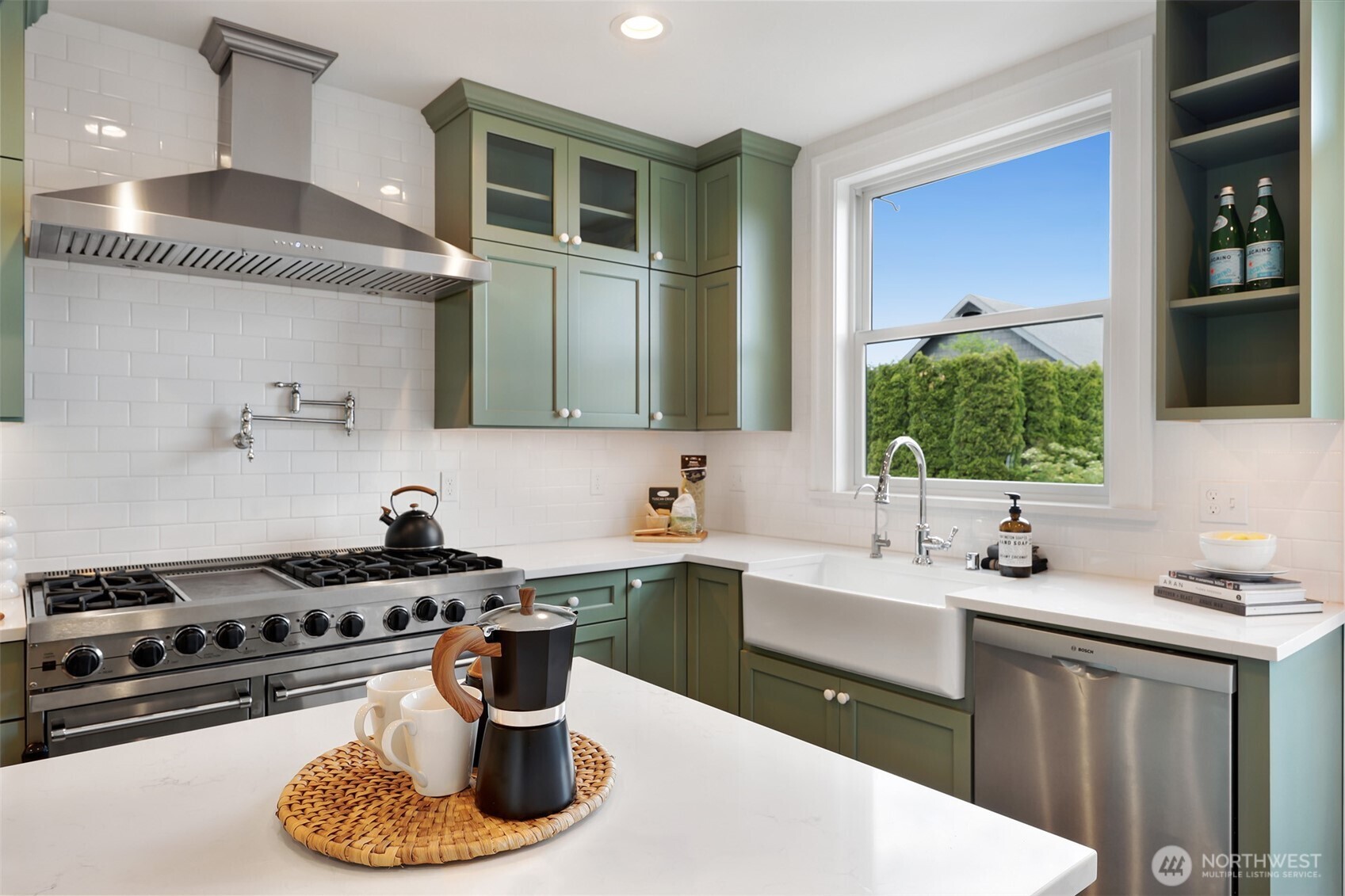 2024 31st Avenue S, Seattle, WA 98144